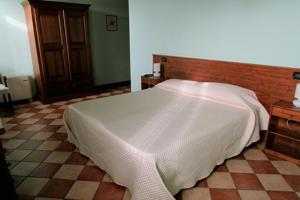 Locanda Mulino Al Pizzon Fratta Polesine Δωμάτιο φωτογραφία